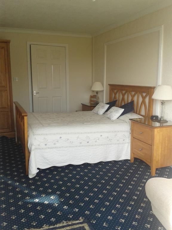 Groeslon Ty Mawr B & B Llanddeiniolen Room photo