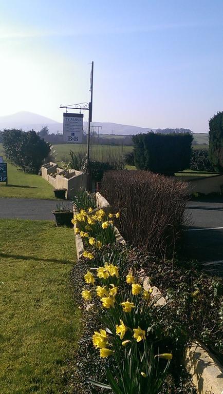 Groeslon Ty Mawr B & B Llanddeiniolen Exterior photo