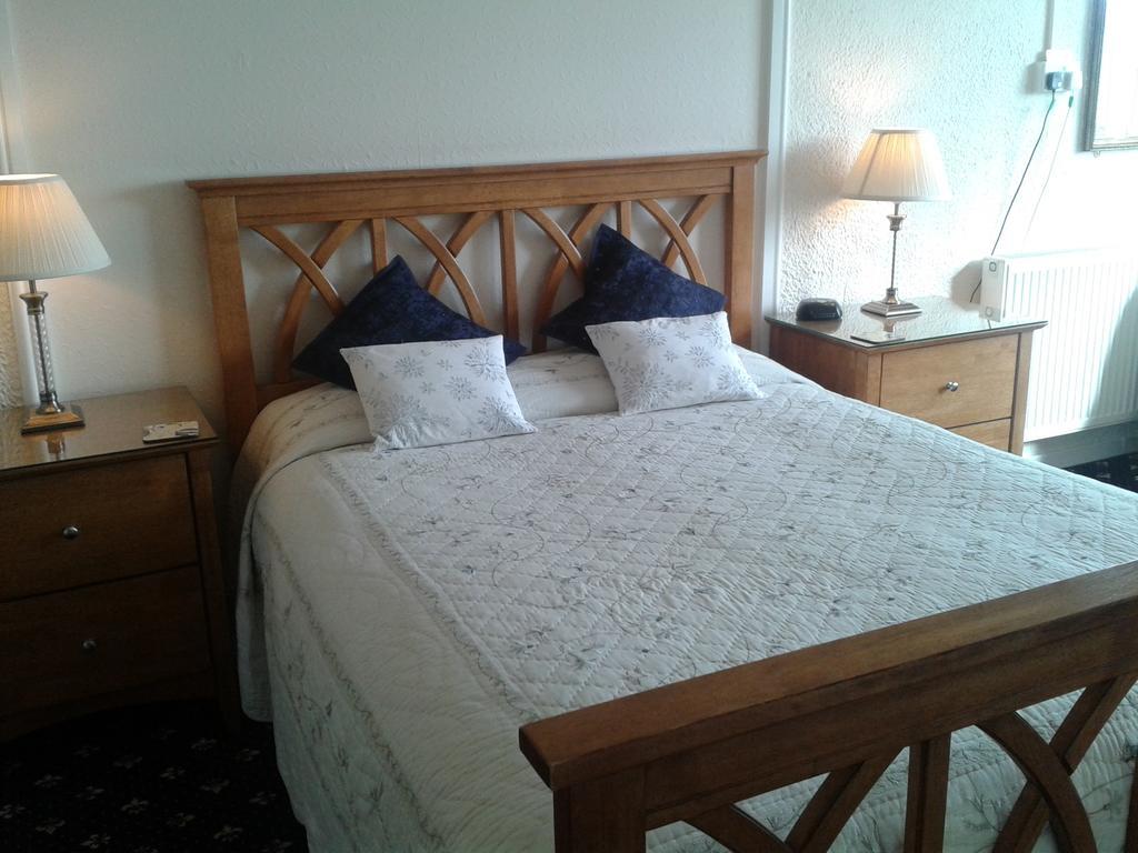 Groeslon Ty Mawr B & B Llanddeiniolen Room photo